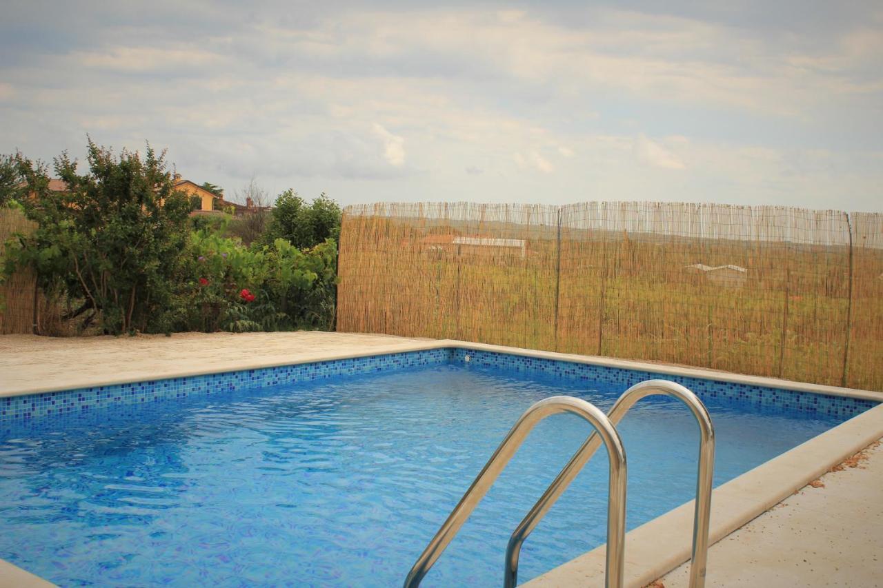 Apartman Robi Nova Vas  Luaran gambar